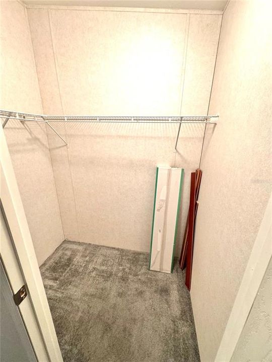 Activo con contrato: $190,000 (3 camas, 2 baños, 1504 Pies cuadrados)