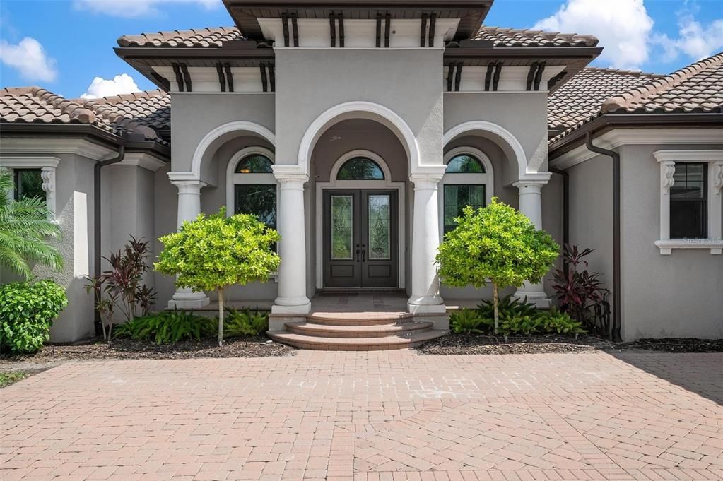 На продажу: $2,799,000 (3 спален, 3 ванн, 4084 Квадратных фут)