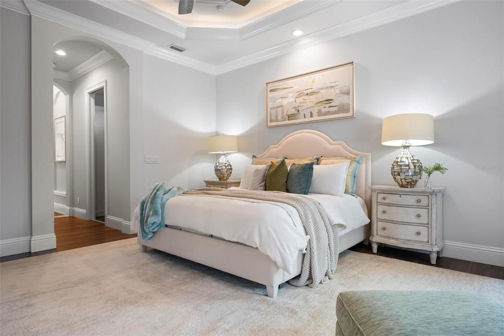 На продажу: $2,799,000 (3 спален, 3 ванн, 4084 Квадратных фут)