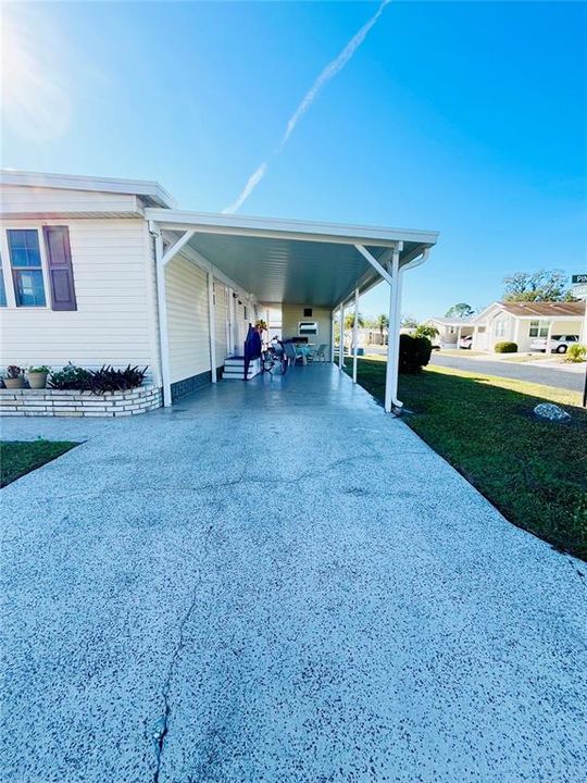 Под контрактом: $199,000 (2 спален, 1 ванн, 1104 Квадратных фут)