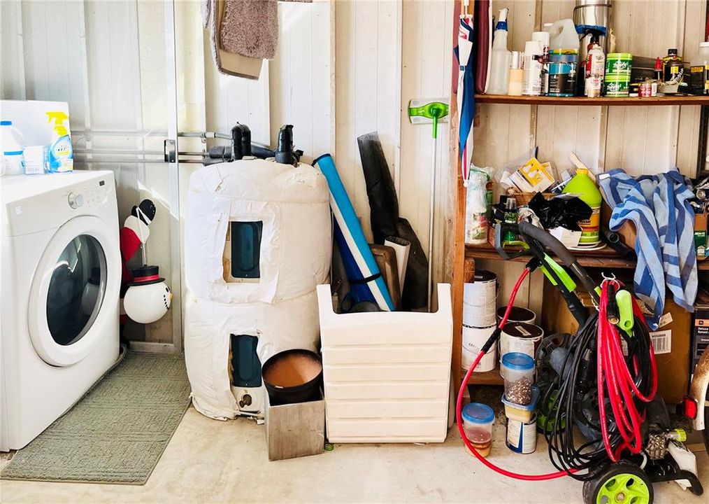 Под контрактом: $199,000 (2 спален, 1 ванн, 1104 Квадратных фут)