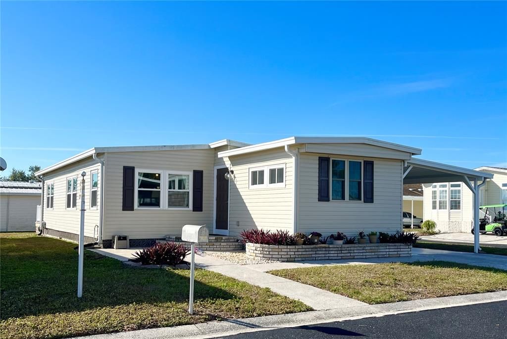 Под контрактом: $199,000 (2 спален, 1 ванн, 1104 Квадратных фут)