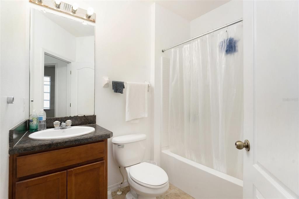 For Sale: $239,000 (3 beds, 2 baths, 1626 Square Feet)