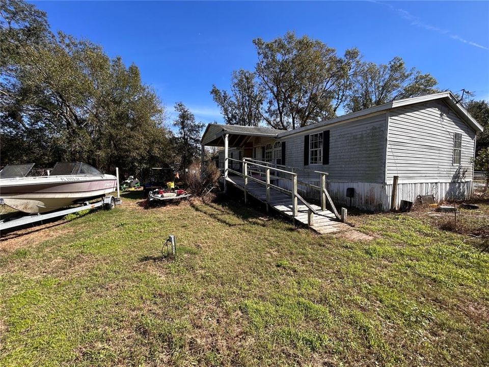 Под контрактом: $150,000 (2 спален, 2 ванн, 1248 Квадратных фут)