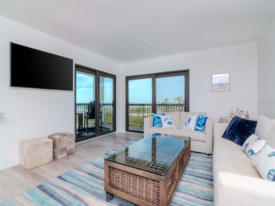 For Rent: $7,000 (3 beds, 2 baths, 1345 Square Feet)