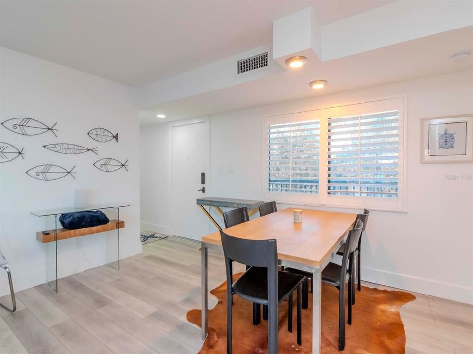 For Rent: $7,000 (3 beds, 2 baths, 1345 Square Feet)