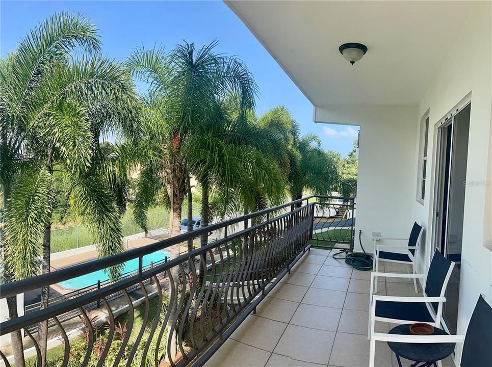 待售: $525,000 (3 贝兹, 3 浴室, 2041 平方英尺)