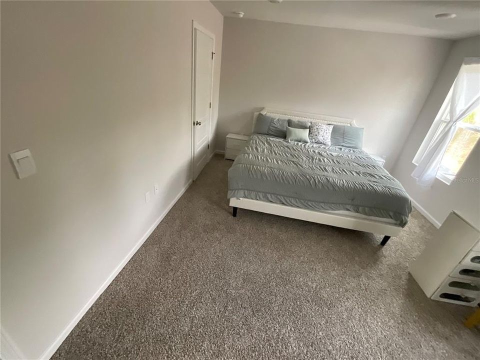 For Sale: $379,800 (3 beds, 2 baths, 1697 Square Feet)