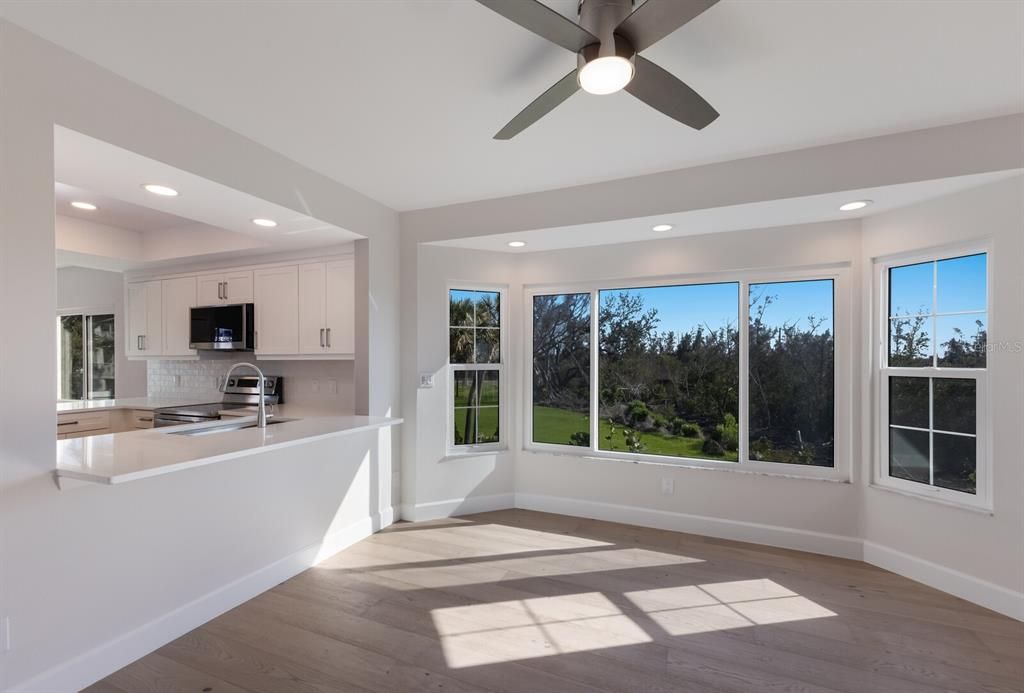 待售: $649,500 (2 贝兹, 2 浴室, 1593 平方英尺)