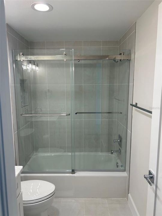 待售: $649,500 (2 贝兹, 2 浴室, 1593 平方英尺)