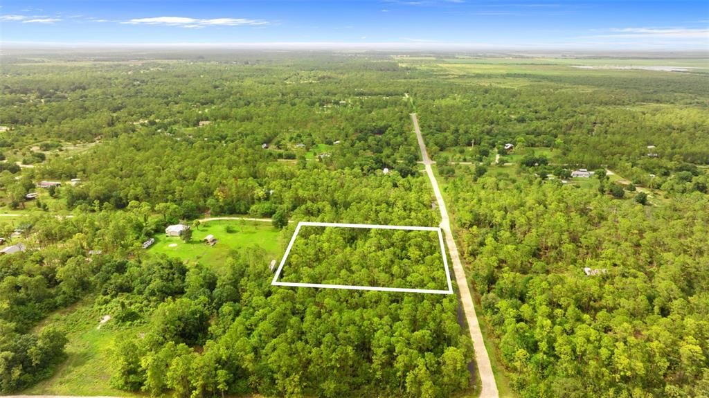 待售: $99,800 (2.50 acres)