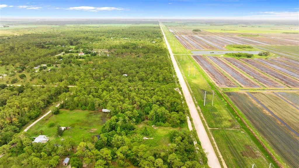 待售: $99,800 (2.50 acres)