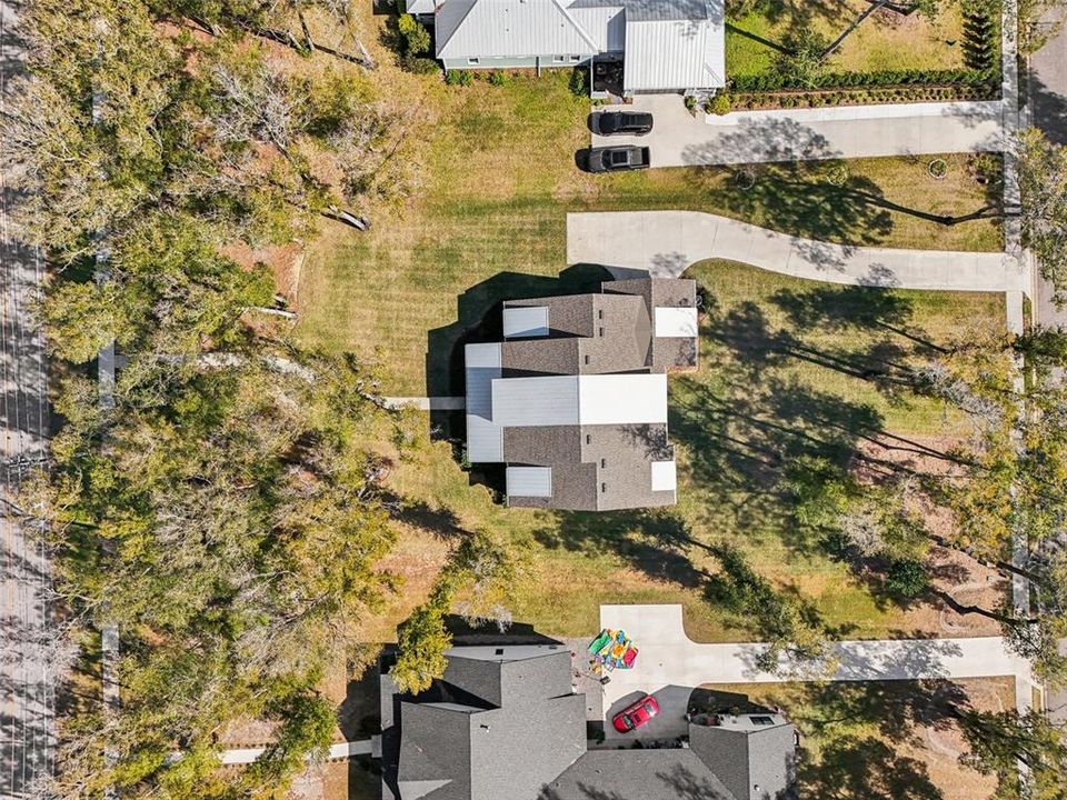 En Venta: $675,000 (4 camas, 3 baños, 2275 Pies cuadrados)