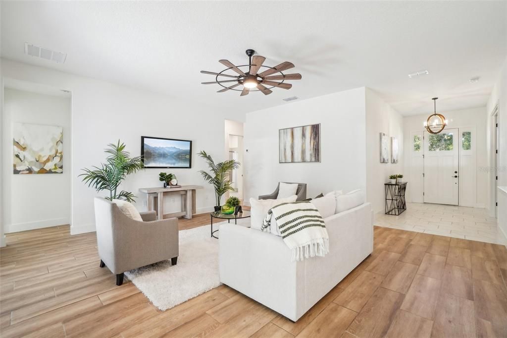 En Venta: $675,000 (4 camas, 3 baños, 2275 Pies cuadrados)