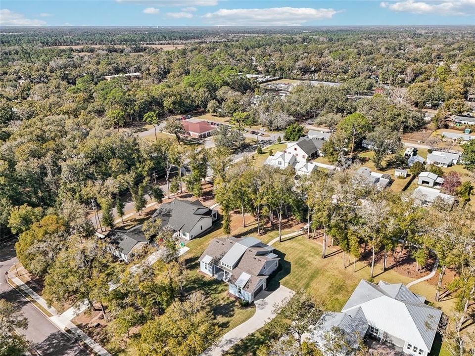 En Venta: $675,000 (4 camas, 3 baños, 2275 Pies cuadrados)