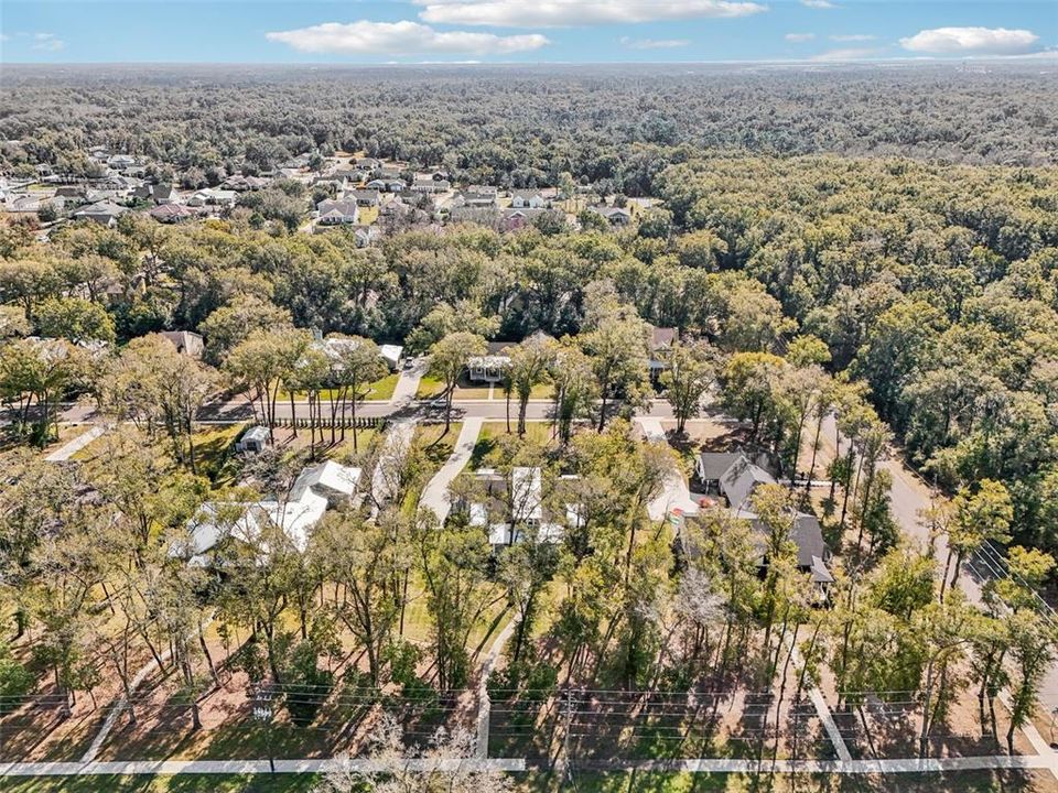 En Venta: $675,000 (4 camas, 3 baños, 2275 Pies cuadrados)