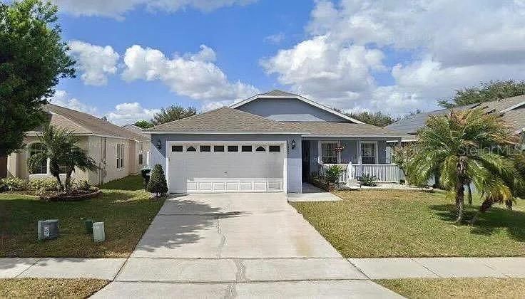 Recently Rented: $2,400 (3 beds, 2 baths, 1456 Square Feet)