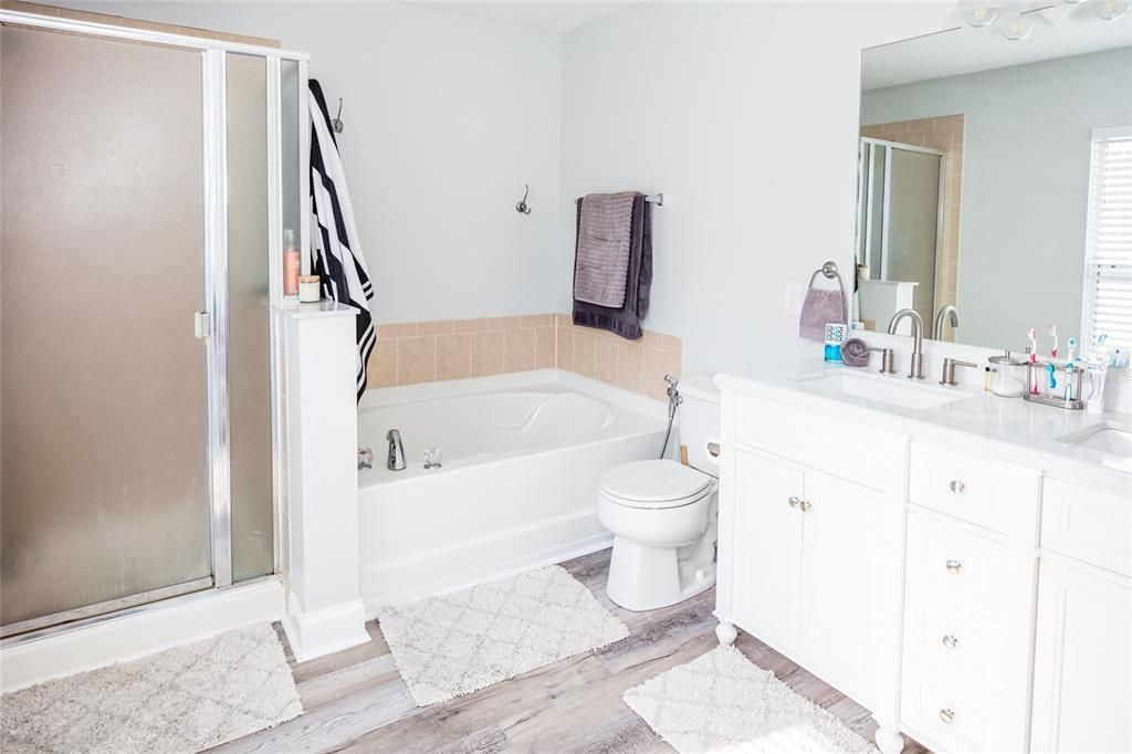 На продажу: $625,000 (6 спален, 4 ванн, 3460 Квадратных фут)