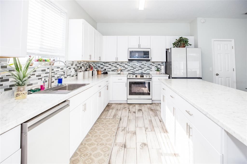 На продажу: $625,000 (6 спален, 4 ванн, 3460 Квадратных фут)