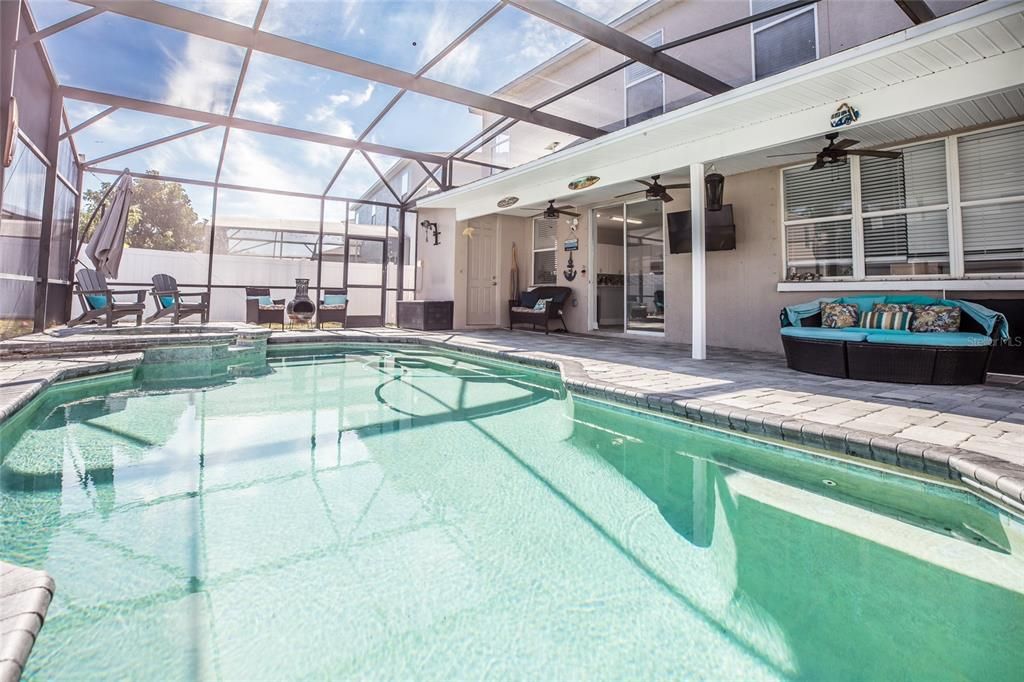 На продажу: $625,000 (6 спален, 4 ванн, 3460 Квадратных фут)