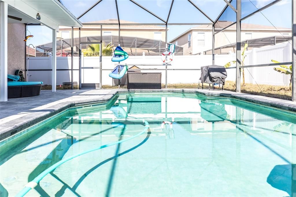 На продажу: $625,000 (6 спален, 4 ванн, 3460 Квадратных фут)