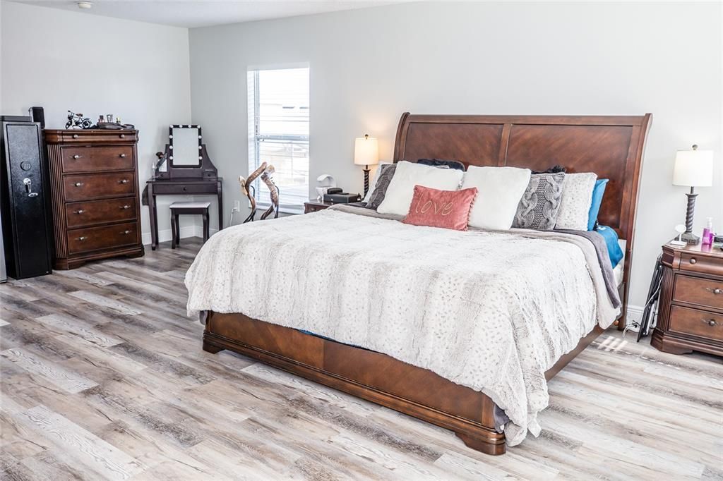 На продажу: $625,000 (6 спален, 4 ванн, 3460 Квадратных фут)