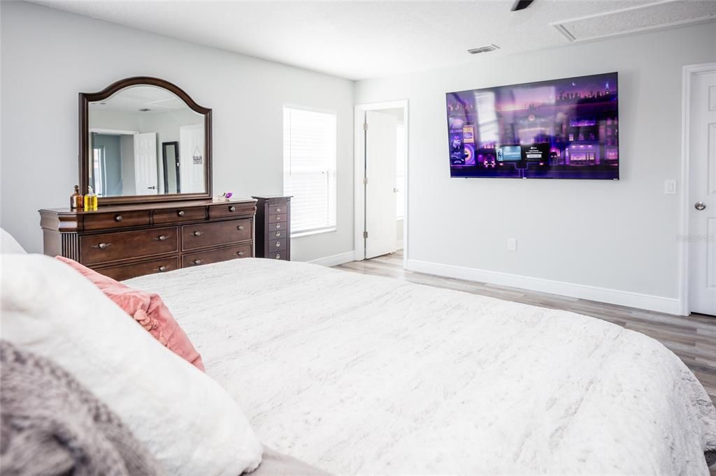 На продажу: $625,000 (6 спален, 4 ванн, 3460 Квадратных фут)