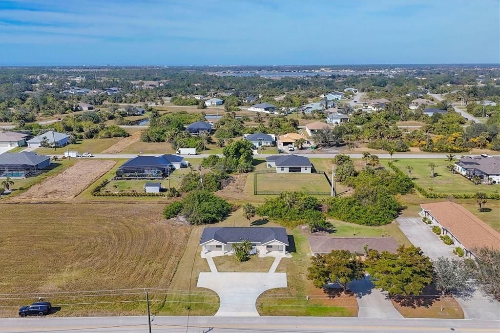 En Venta: $475,000 (4 camas, 0 baños, 1560 Pies cuadrados)