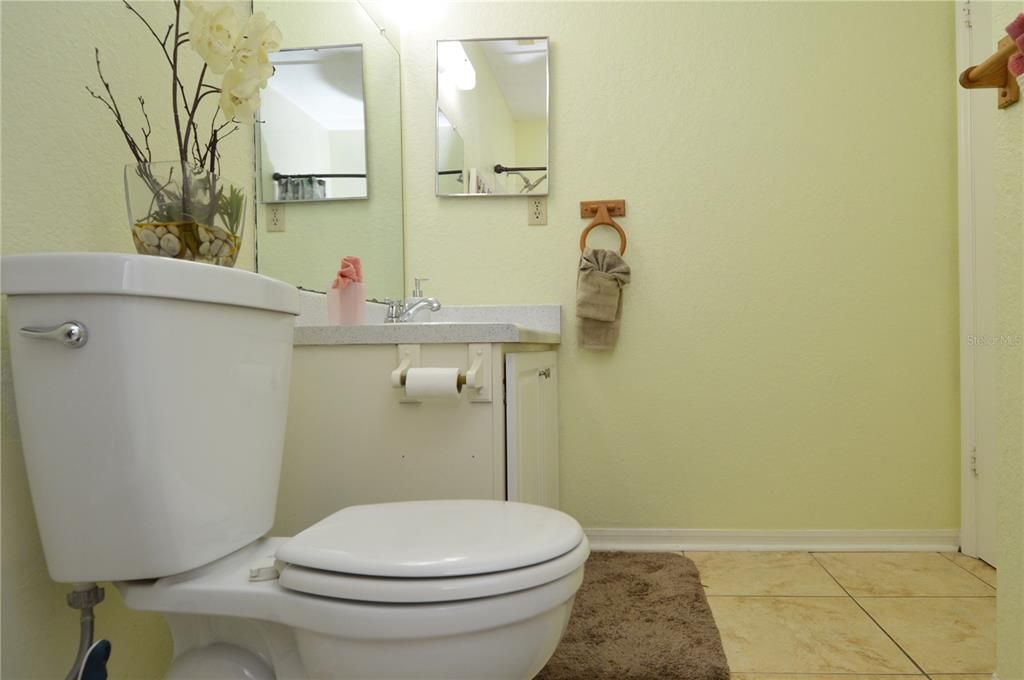 Active With Contract: $2,250 (2 beds, 2 baths, 1028 Square Feet)