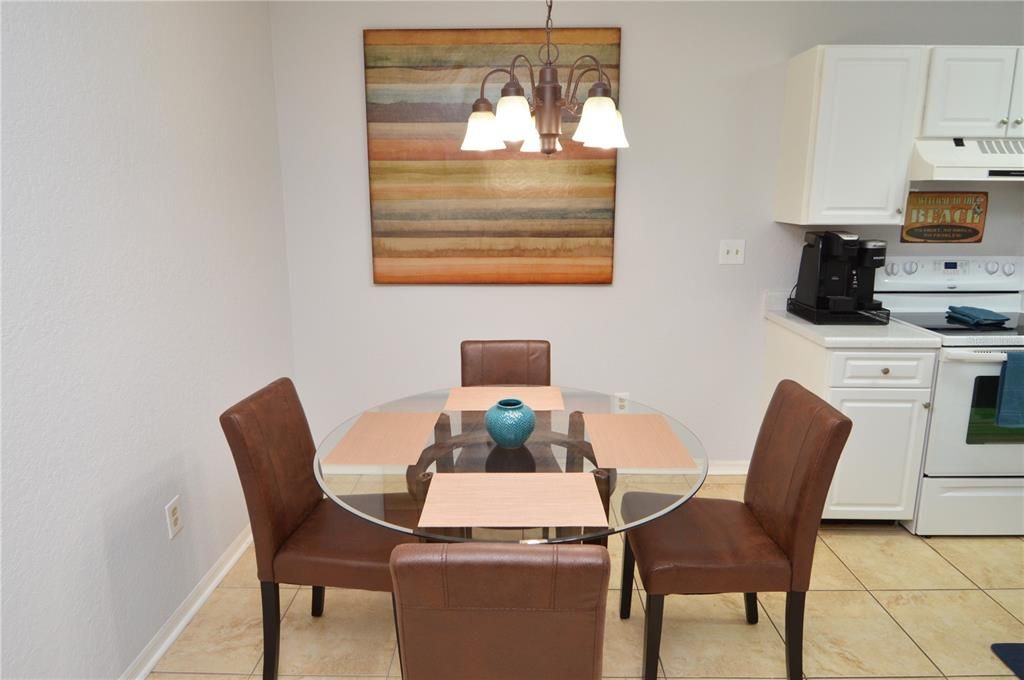 Active With Contract: $2,250 (2 beds, 2 baths, 1028 Square Feet)