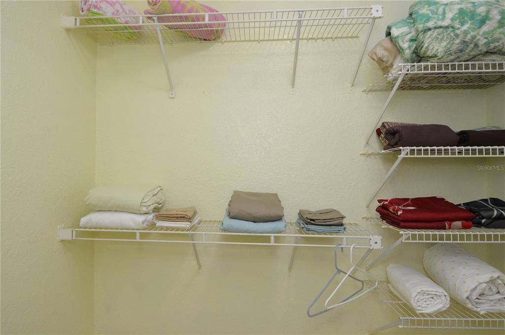 Active With Contract: $2,250 (2 beds, 2 baths, 1028 Square Feet)