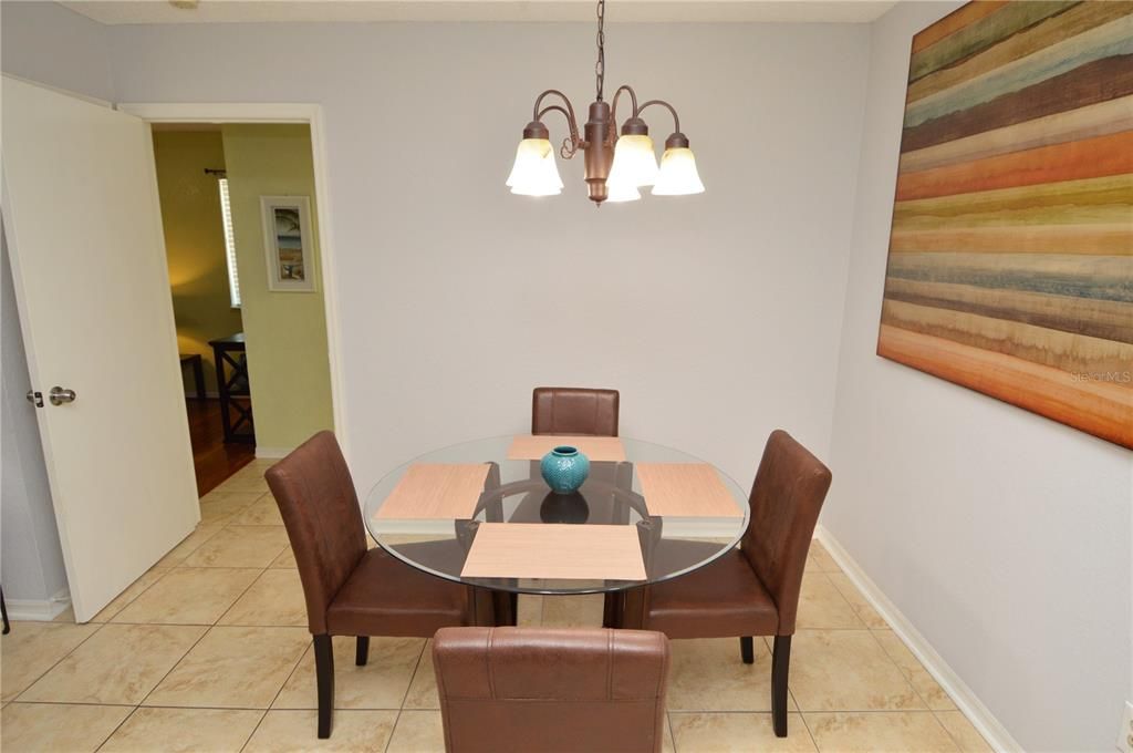Active With Contract: $2,250 (2 beds, 2 baths, 1028 Square Feet)
