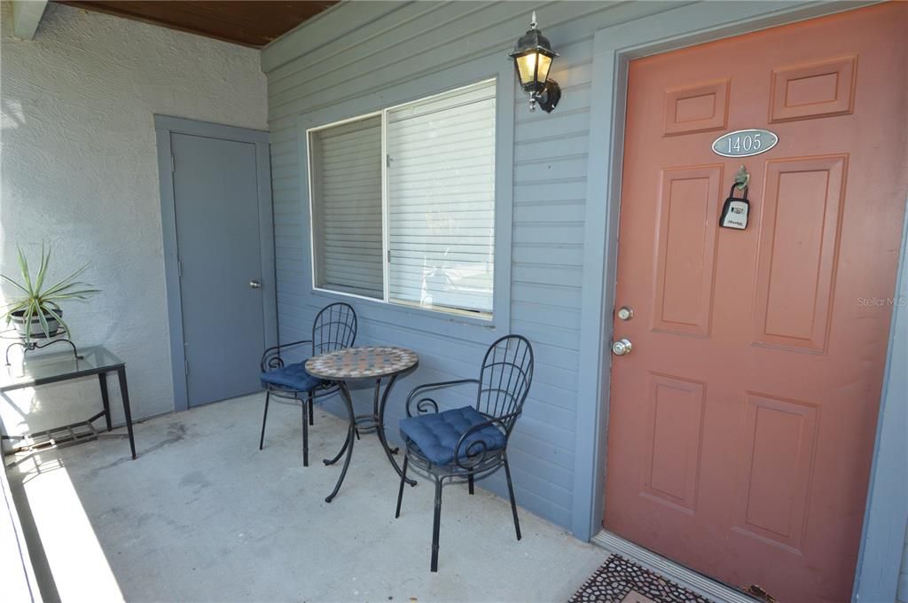 Active With Contract: $2,250 (2 beds, 2 baths, 1028 Square Feet)