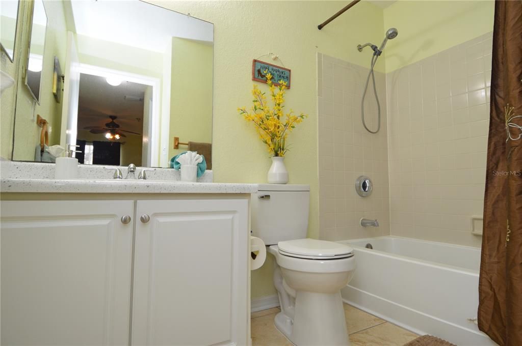 Active With Contract: $2,250 (2 beds, 2 baths, 1028 Square Feet)