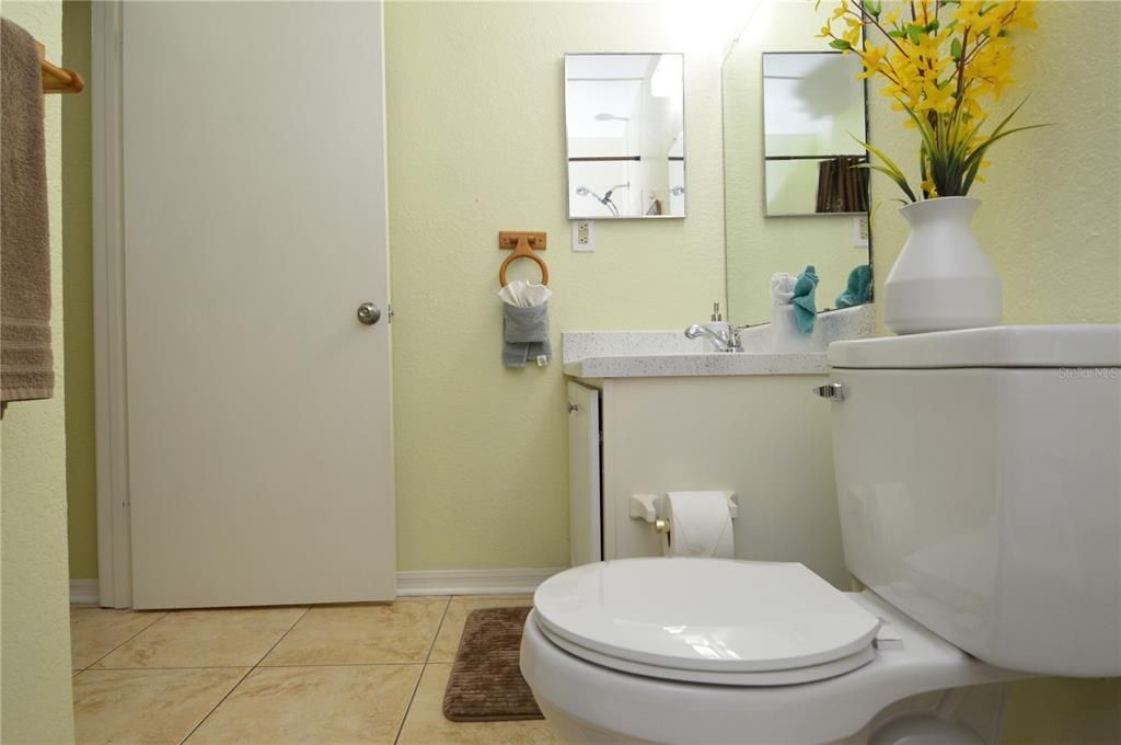 Active With Contract: $2,250 (2 beds, 2 baths, 1028 Square Feet)