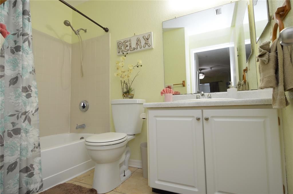 Active With Contract: $2,250 (2 beds, 2 baths, 1028 Square Feet)