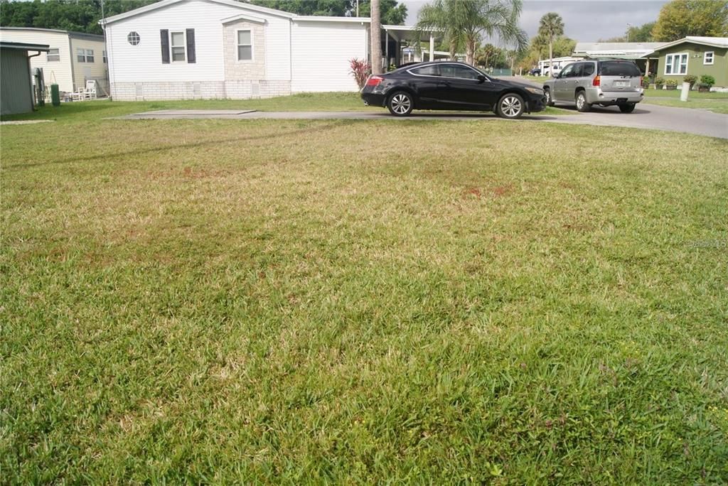 На продажу: $30,000 (0.09 acres)