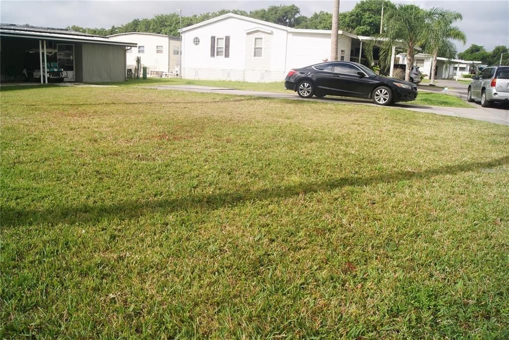 На продажу: $30,000 (0.09 acres)