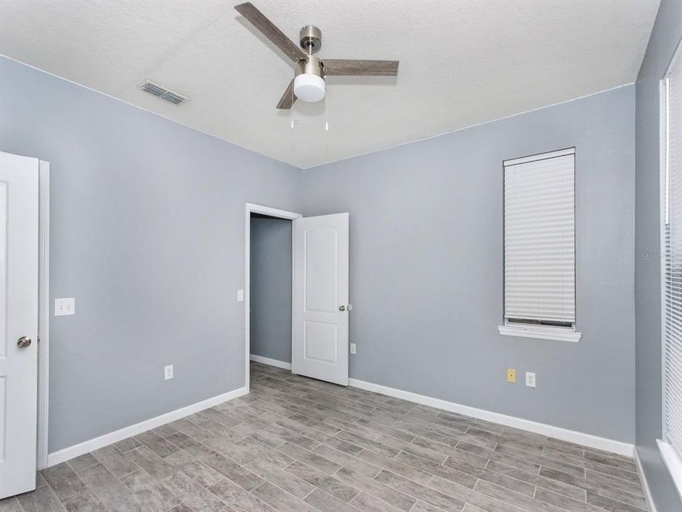 Active With Contract: $1,890 (3 beds, 2 baths, 1369 Square Feet)