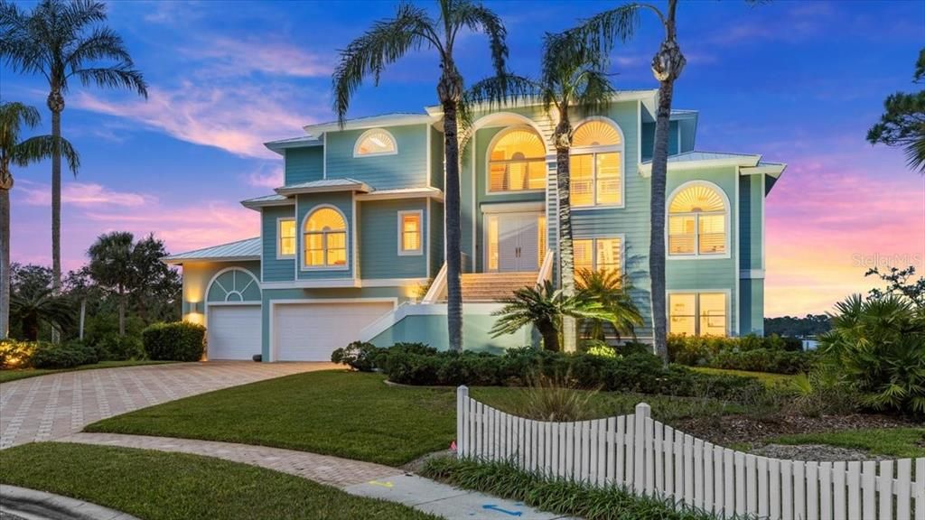 На продажу: $2,500,000 (3 спален, 4 ванн, 4340 Квадратных фут)