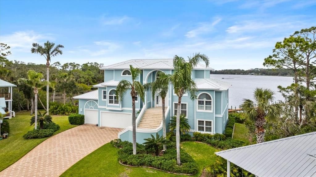 На продажу: $2,500,000 (3 спален, 4 ванн, 4340 Квадратных фут)