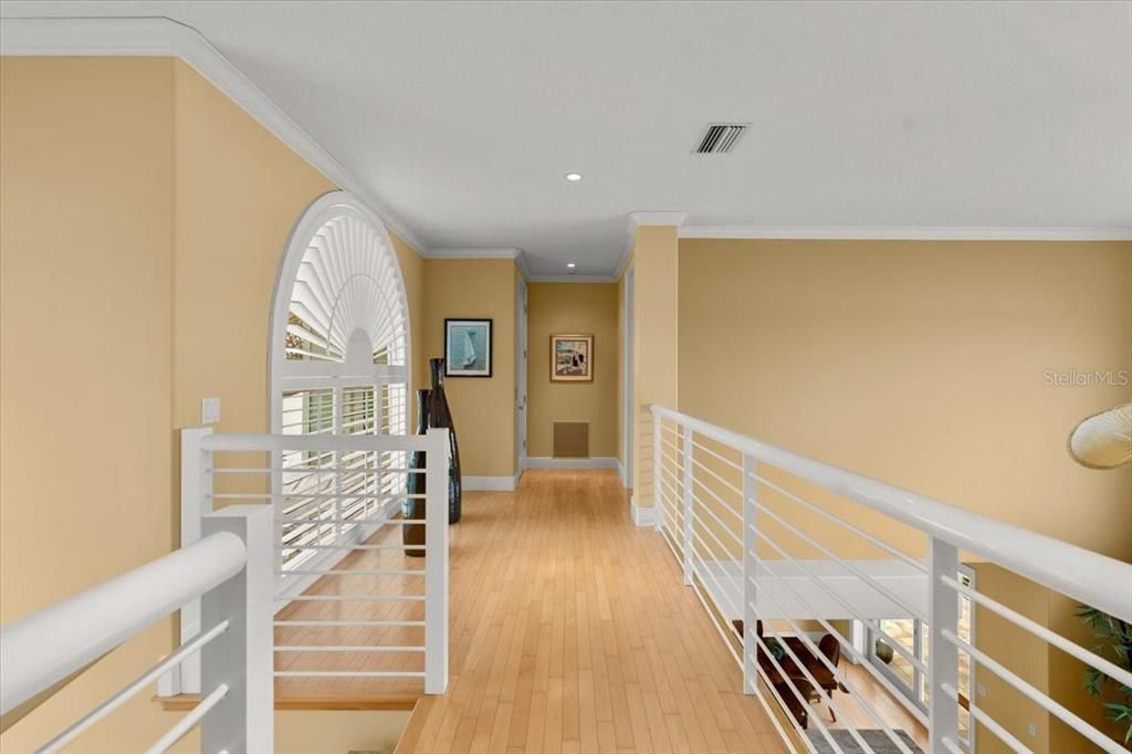 На продажу: $2,500,000 (3 спален, 4 ванн, 4340 Квадратных фут)