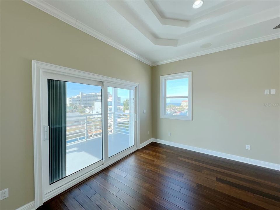 For Sale: $1,200,000 (4 beds, 4 baths, 3196 Square Feet)