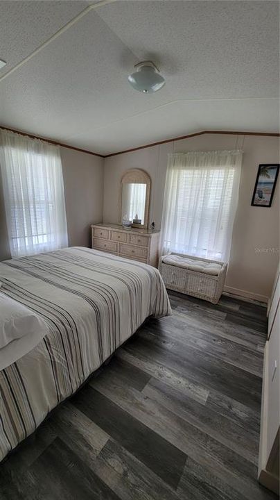 待售: $139,000 (2 贝兹, 1 浴室, 672 平方英尺)