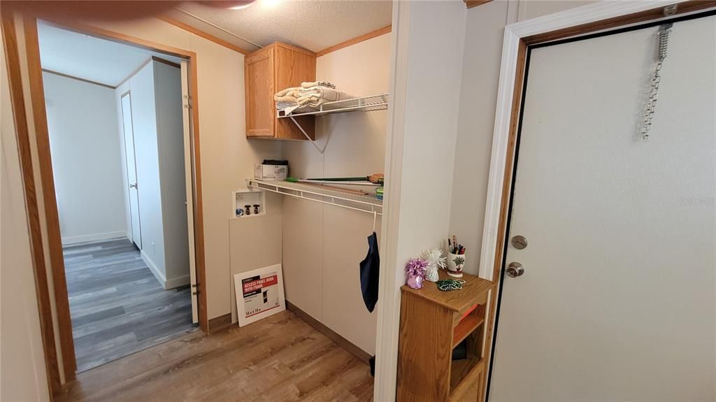 待售: $139,000 (2 贝兹, 1 浴室, 672 平方英尺)