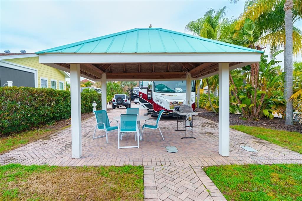 For Sale: $214,500 (0.07 acres)