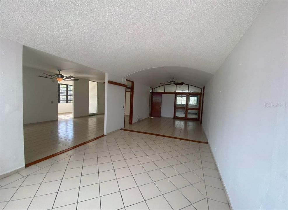 В аренду: $2,900 (3 спален, 2 ванн, 2500 Квадратных фут)