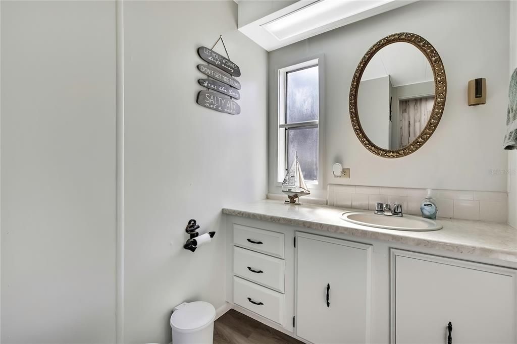 For Sale: $180,000 (2 beds, 2 baths, 1344 Square Feet)