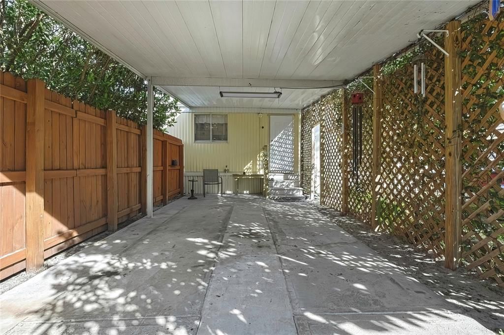 For Sale: $180,000 (2 beds, 2 baths, 1344 Square Feet)