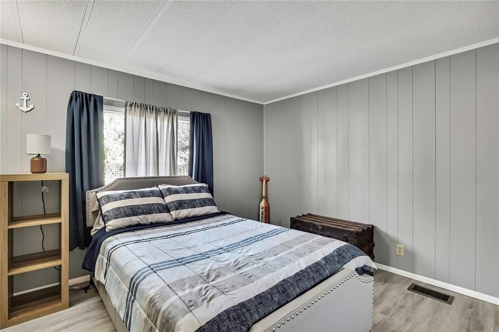 For Sale: $180,000 (2 beds, 2 baths, 1344 Square Feet)